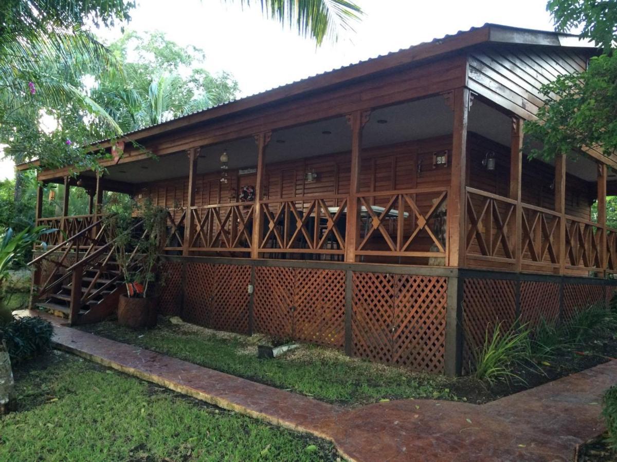 Coras Place Bacalar Lagoon Front Eksteriør bilde