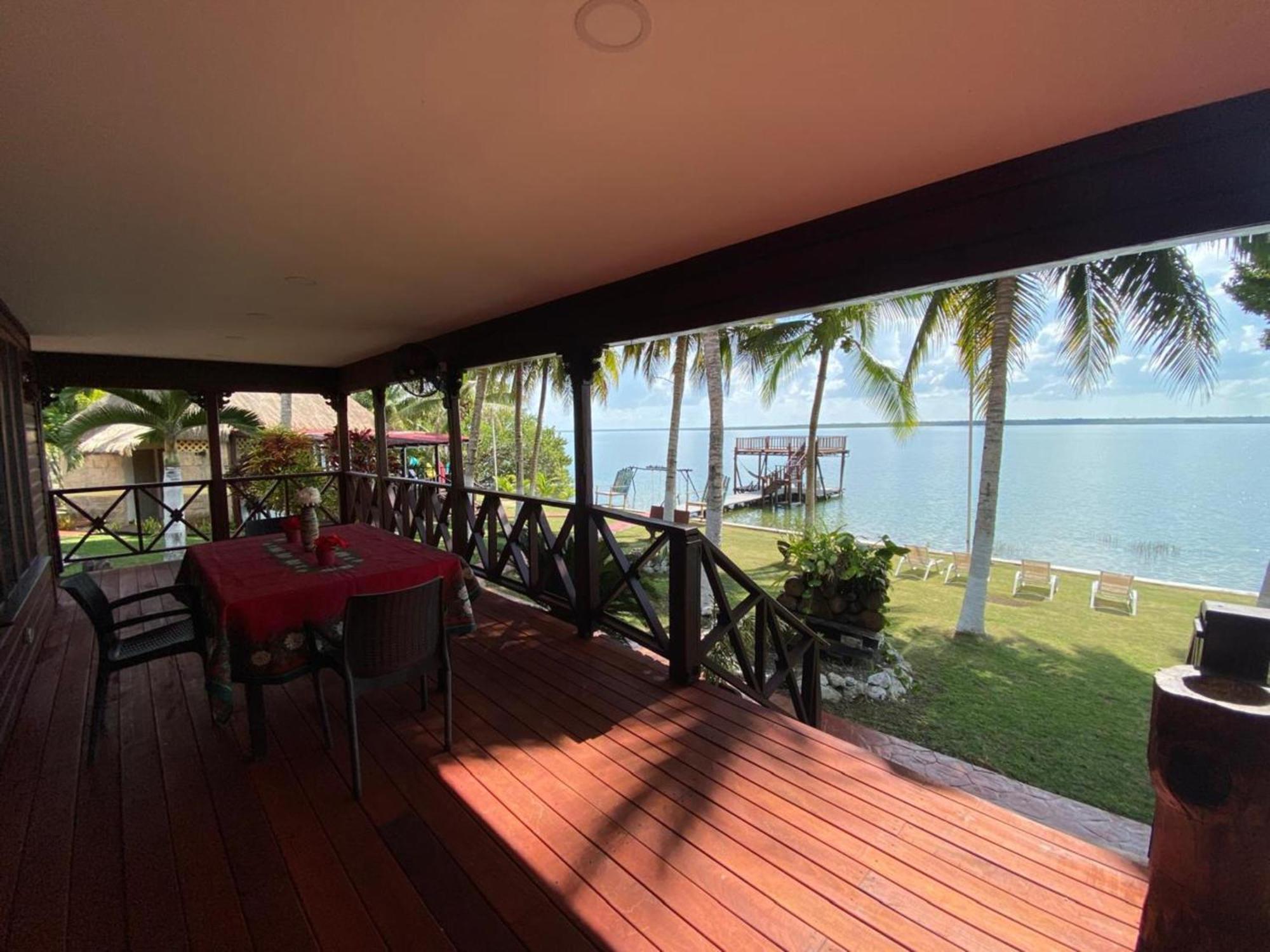 Coras Place Bacalar Lagoon Front Rom bilde