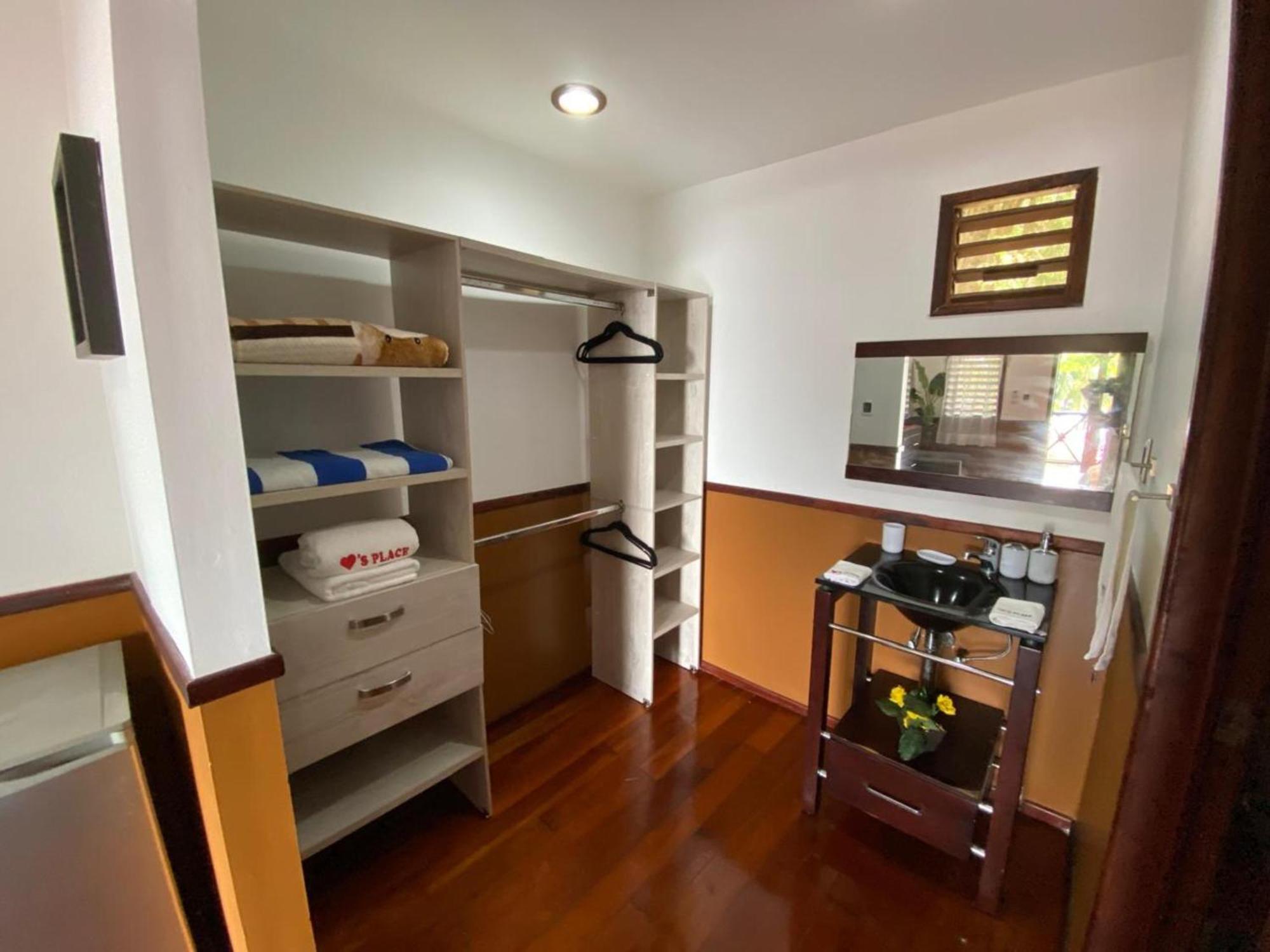 Coras Place Bacalar Lagoon Front Rom bilde